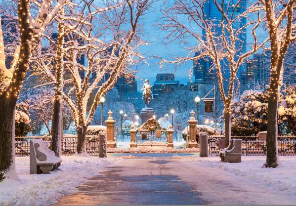Snowy walk on Commonwealth Avenue heading to the Public Garden