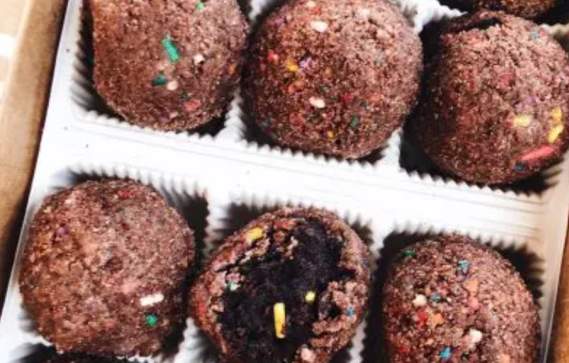 Harvard Square Cambridge Chocolate Tour