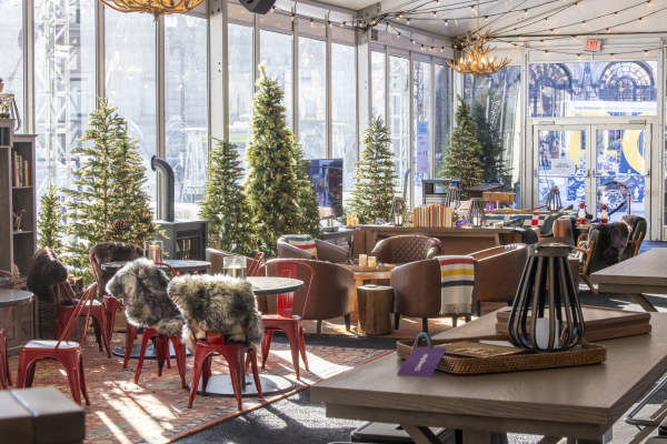 MEET BOSTON ANNOUNCES FROSTIVAL LODGE FURNISHED BY WAYFAIR AT COPLEY SQ AND FERRIS WHEEL ON GREENWAY