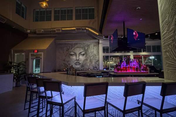 Giana Restaurant + Bar