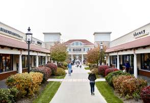 Wrentham Villlage Premium Outlets
